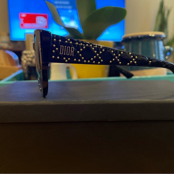 Christian Dior sunglasses - Picture 1 of 11